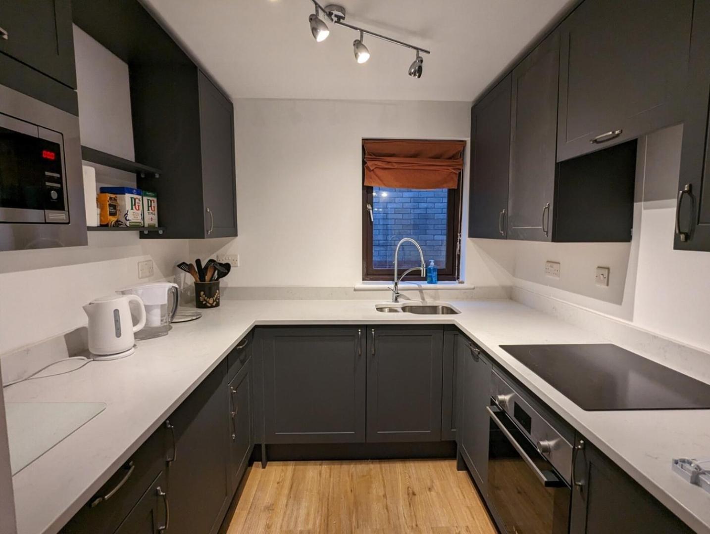 New Bright And Sunny Flat In Oxford City Centre Экстерьер фото